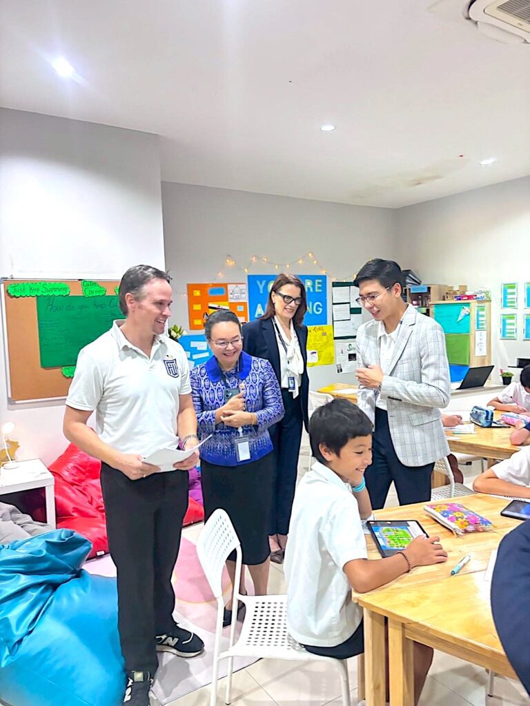 Chief of the Phuket Provincial Education, Panna Phromwichian at Finnway International School