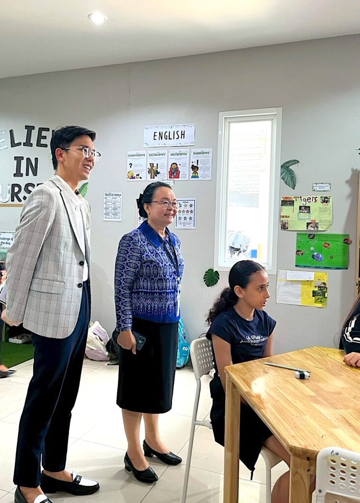 Chief of the Phuket Provincial Education, Panna Phromwichian at Finnway International School